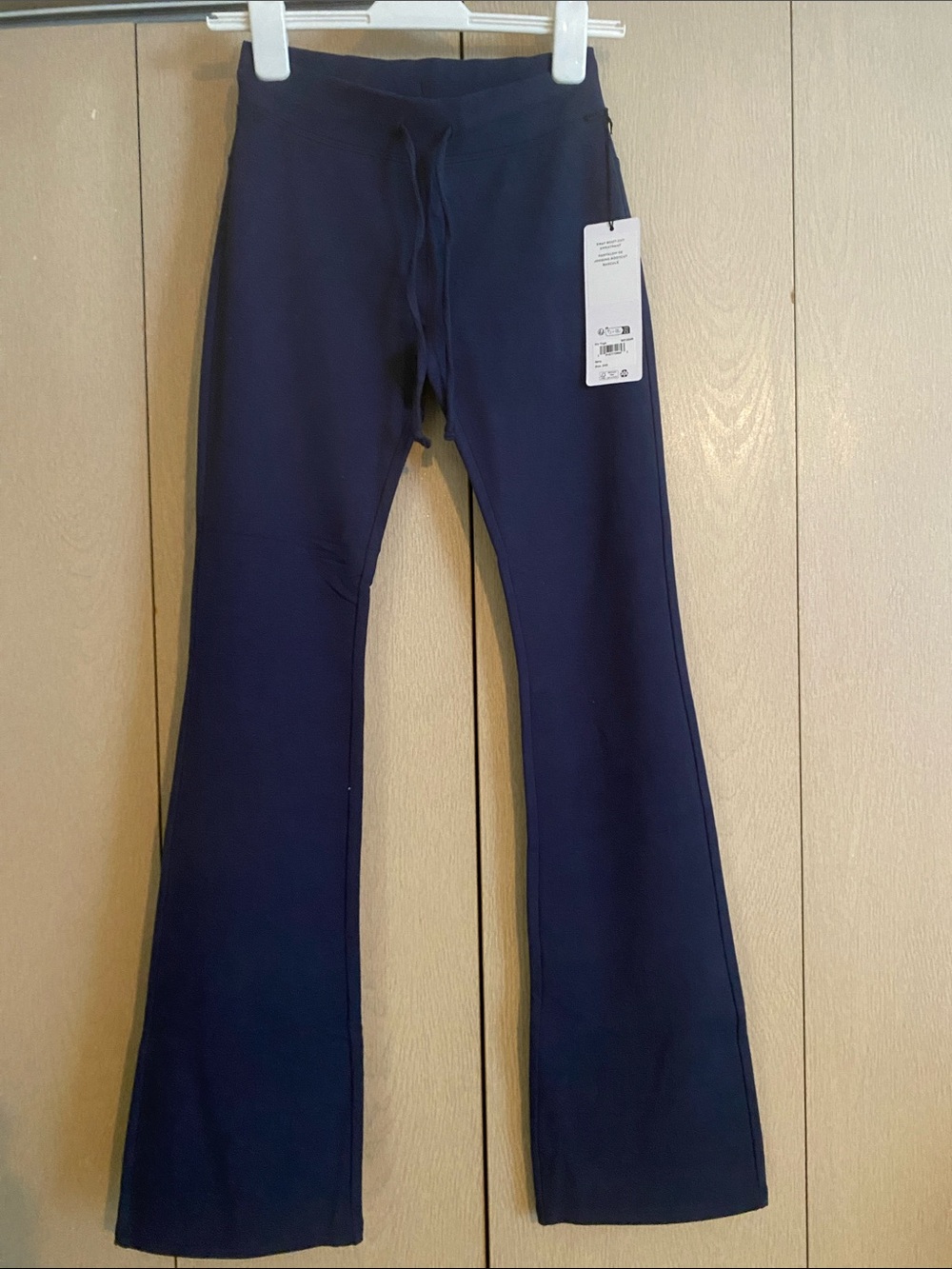 ALO Yoga Navy Bootcut Sway Sweatpant